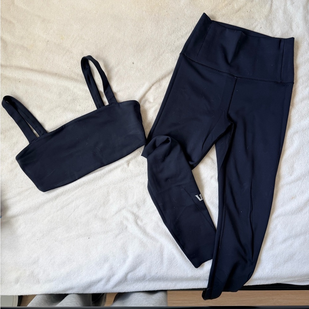 Vuori Black Leggings & Bra Set